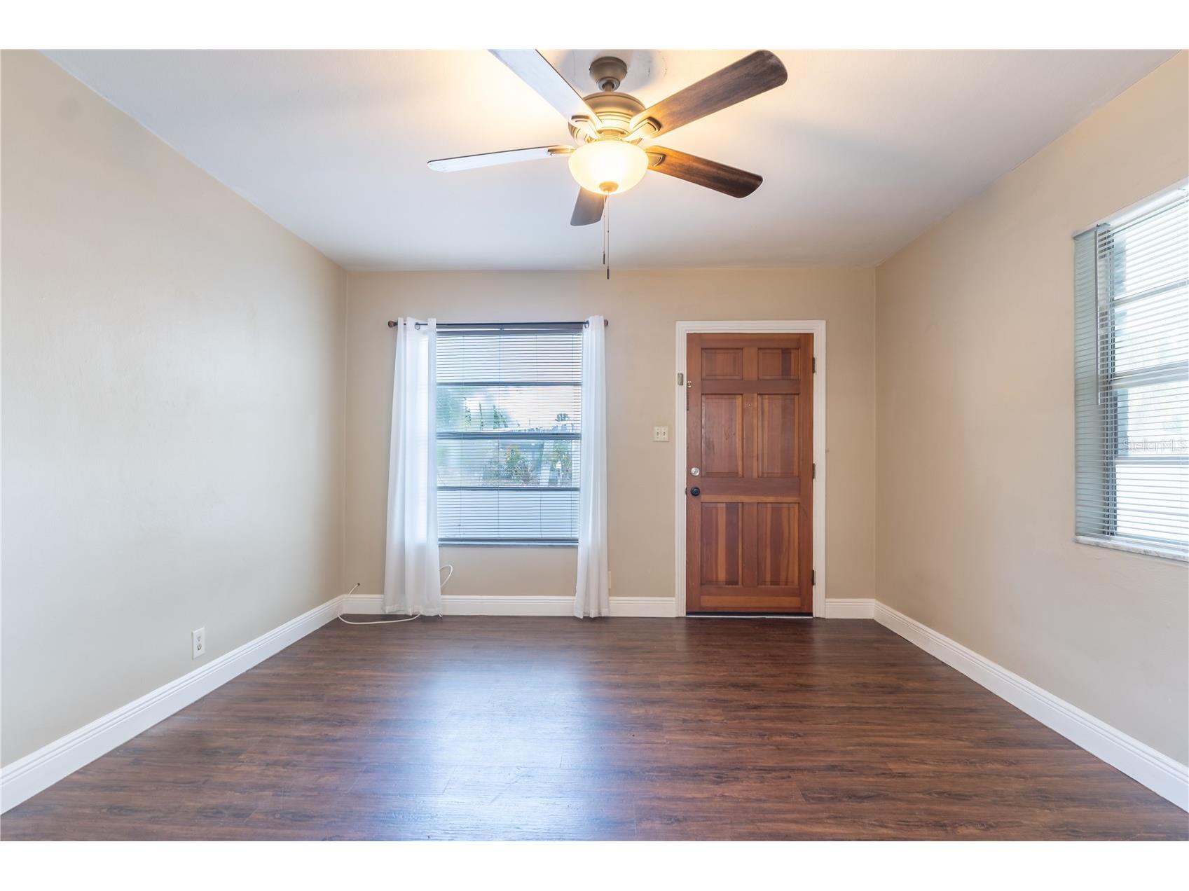 3522 W Paul Avenue Tampa FL 33611 TB8500707 image4
