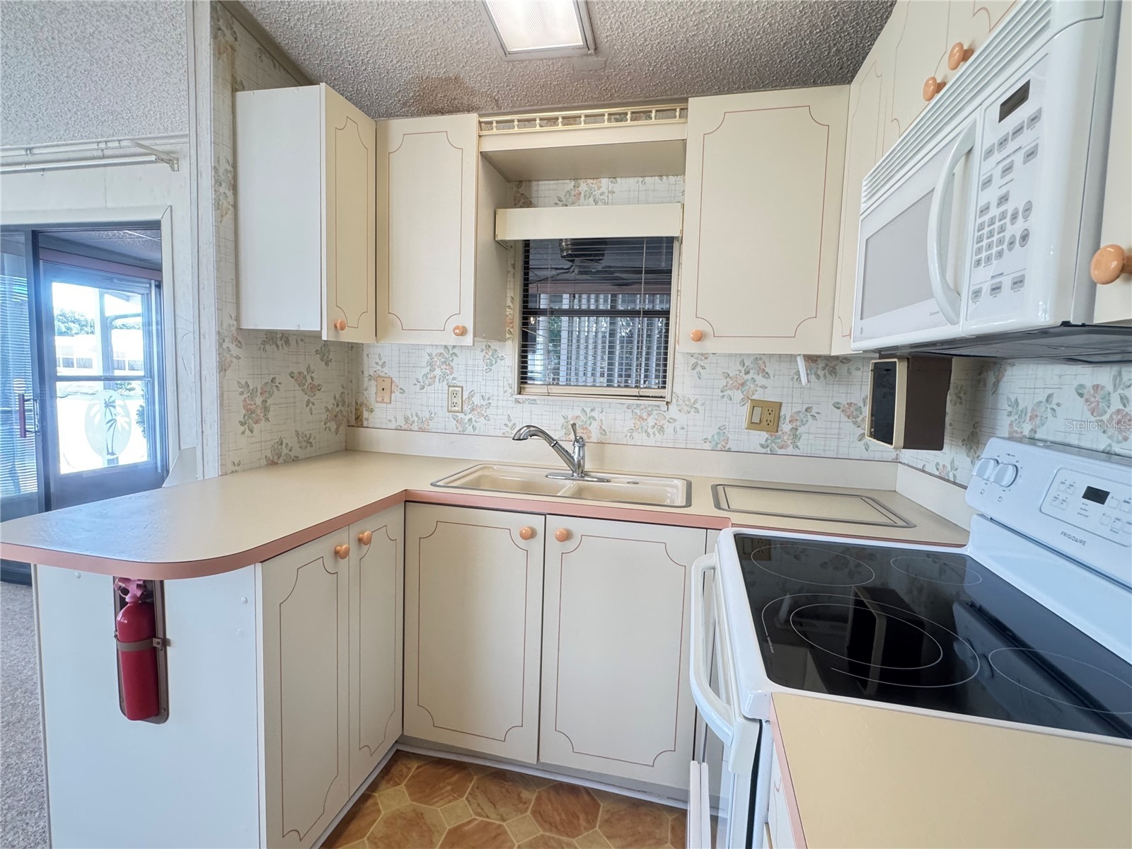 35220 Dodie Drive #13 Zephyrhills FL 33541 TB8509909 image7