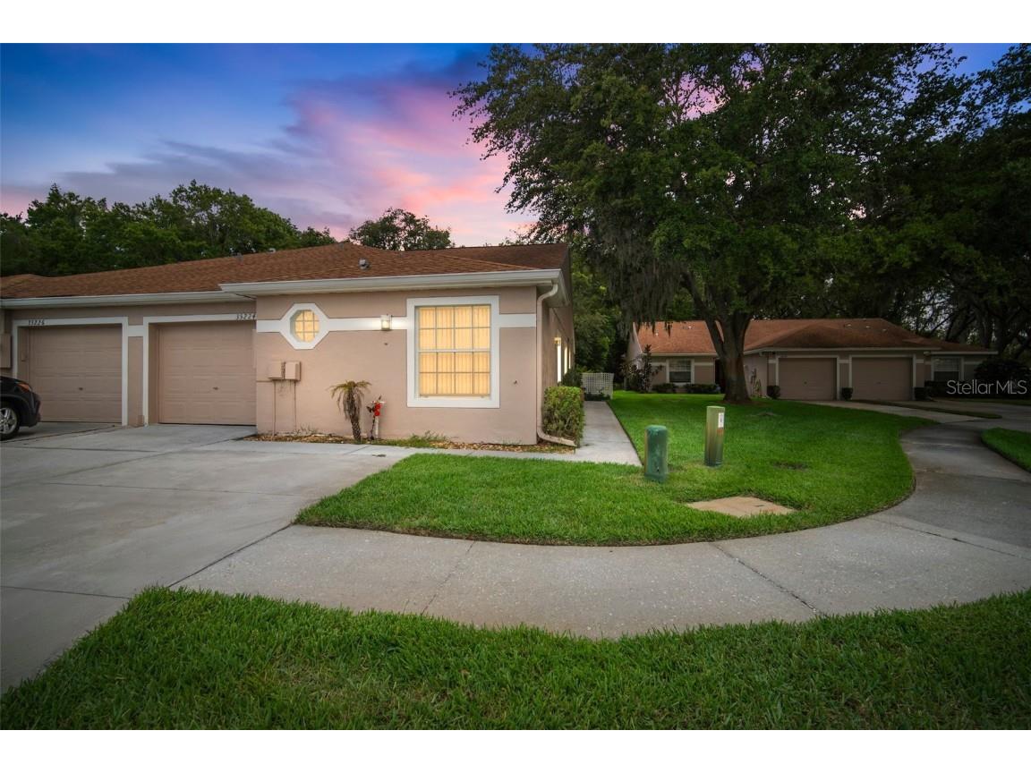 35224 Whispering Pines Drive Zephyrhills FL 33541 T3536507 image1