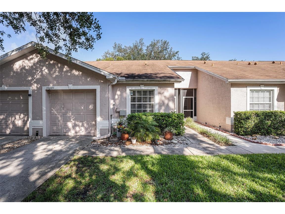 35229 Janine Drive Zephyrhills FL 33541 TB8386209 image1