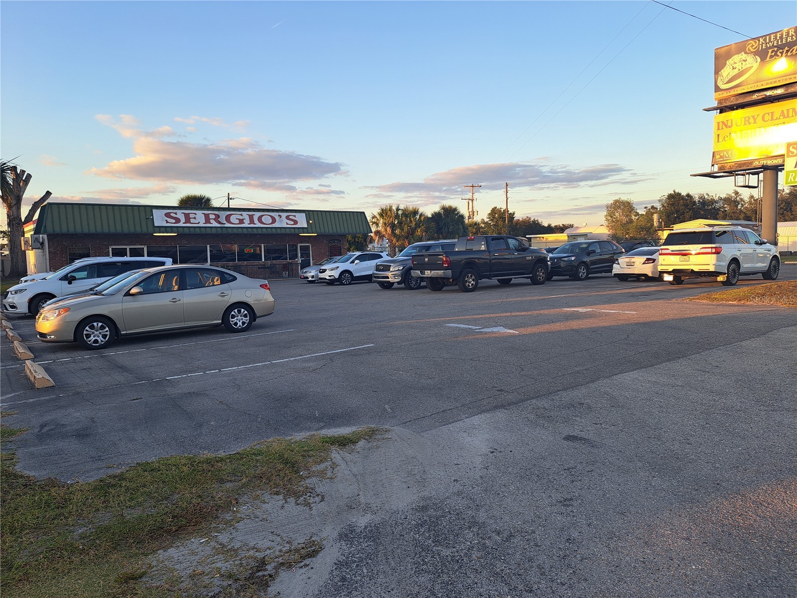 35233 State Road 54 Zephyrhills FL 33541 TB8445299 image1