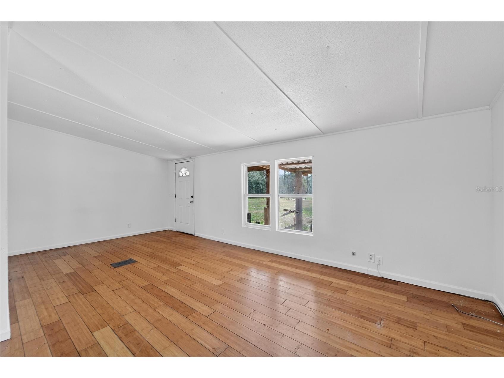 35238 Manuel Street Webster FL 33597 TB8480885 image17