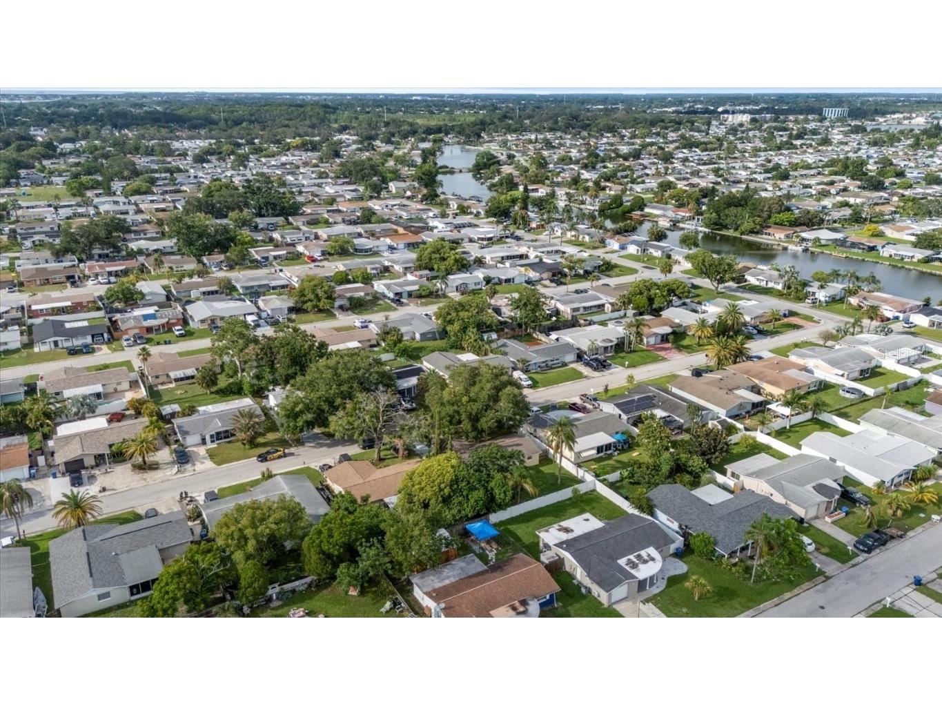 3524 Hoover Drive Holiday FL 34691 TB8404073 image29