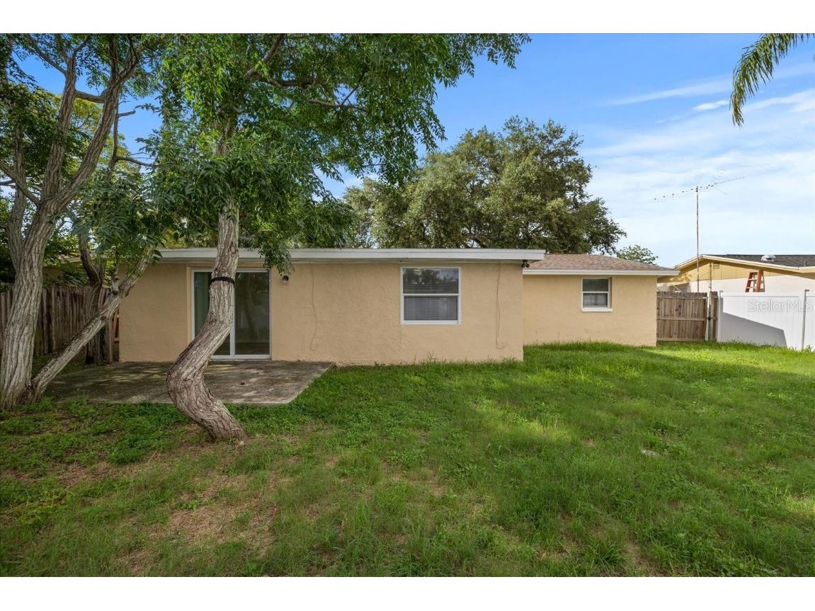 3524 Hoover Drive Holiday FL 34691 TB8404073 image6