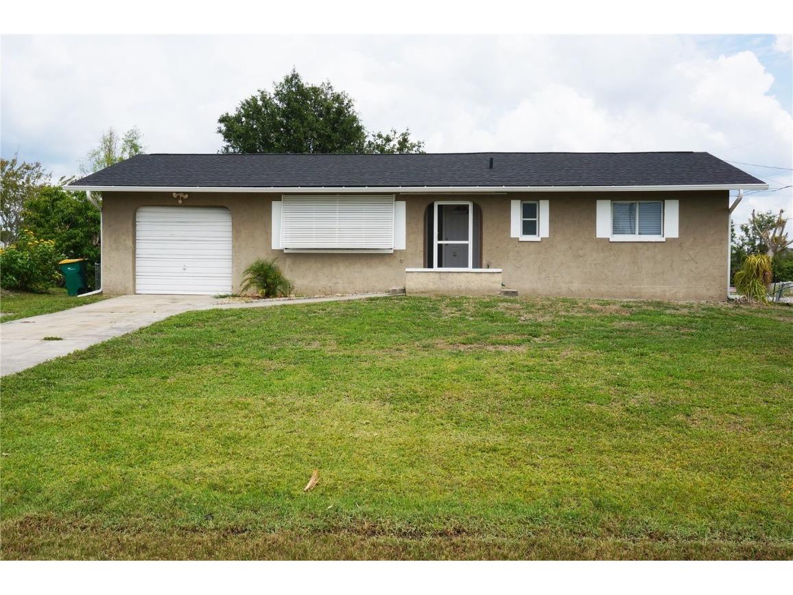 3524 Palm Drive Punta Gorda FL 33950 C7474786 image1