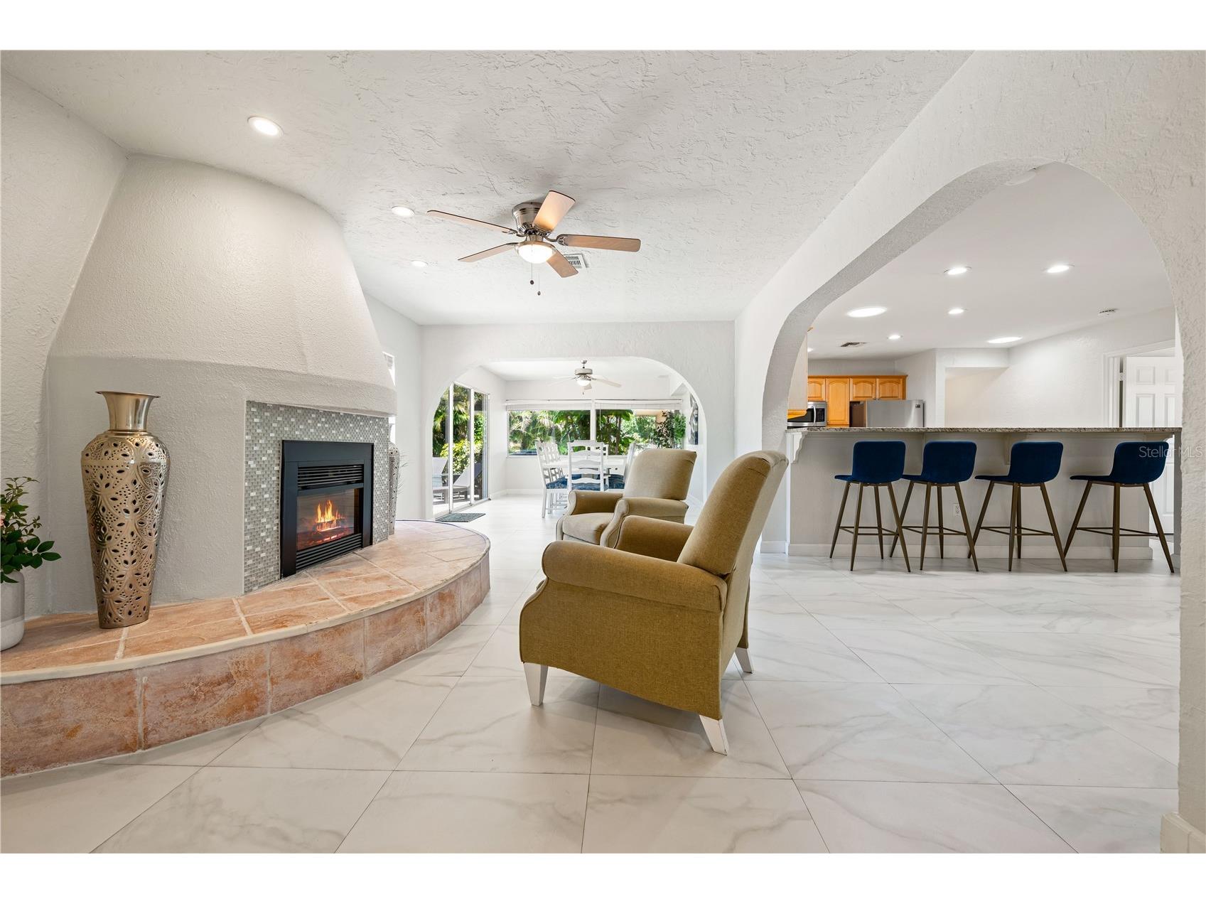 3524 S School Avenue Sarasota FL 34239 A4693494 image13