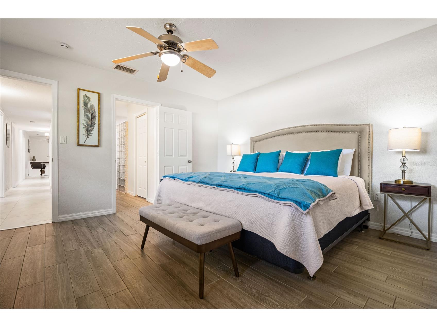 3524 S School Avenue Sarasota FL 34239 A4693494 image28