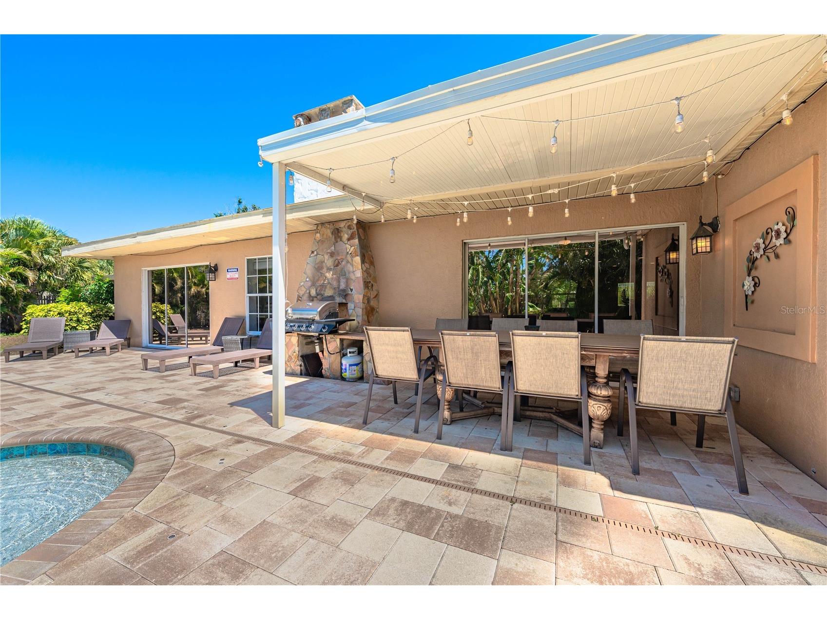 3524 S School Avenue Sarasota FL 34239 A4693494 image47