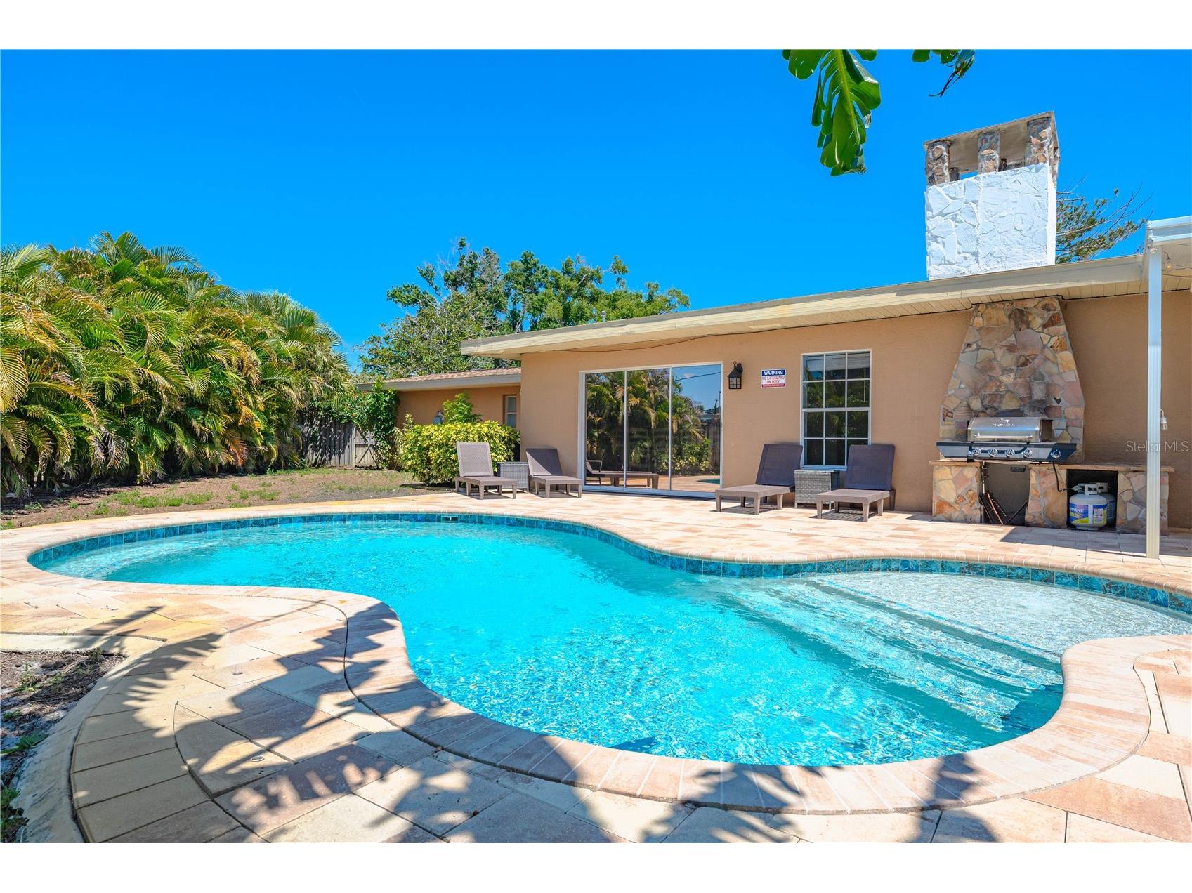 3524 S School Avenue Sarasota FL 34239 A4693494 image49