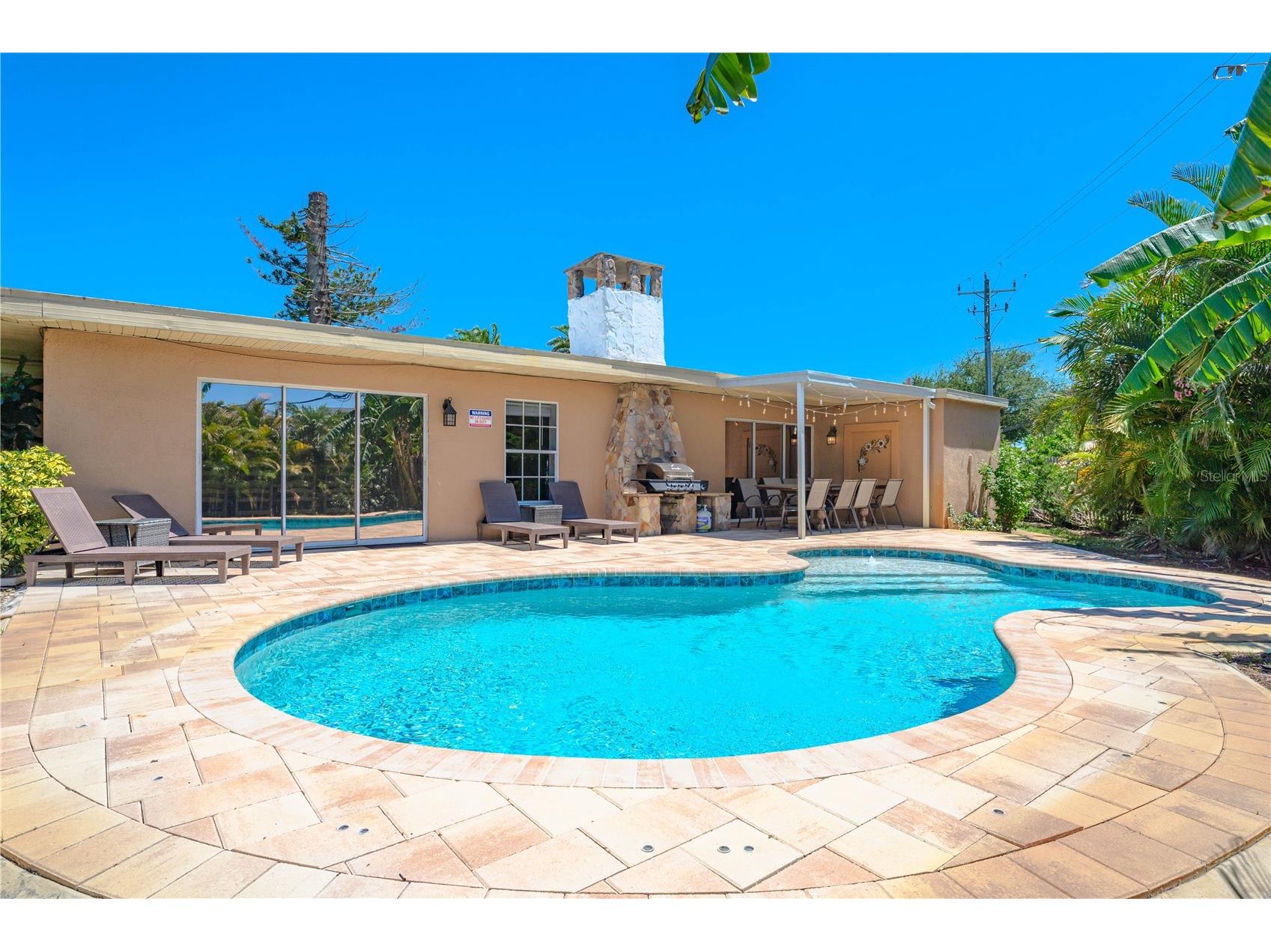 3524 S School Avenue Sarasota FL 34239 A4693494 image51