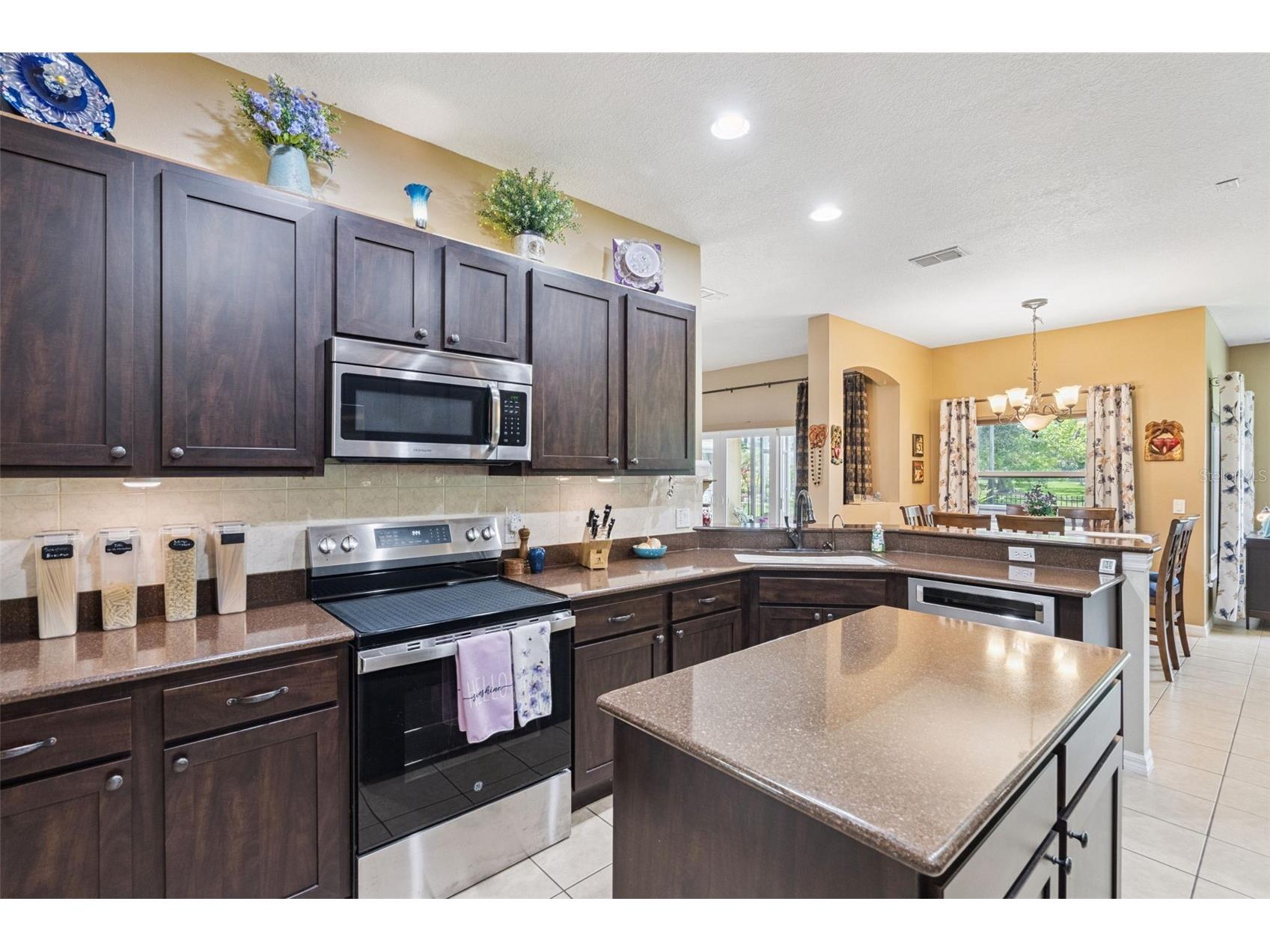 3524 Shorewood Drive Kissimmee FL 34746 - LAKE TOHO S5151829 image17