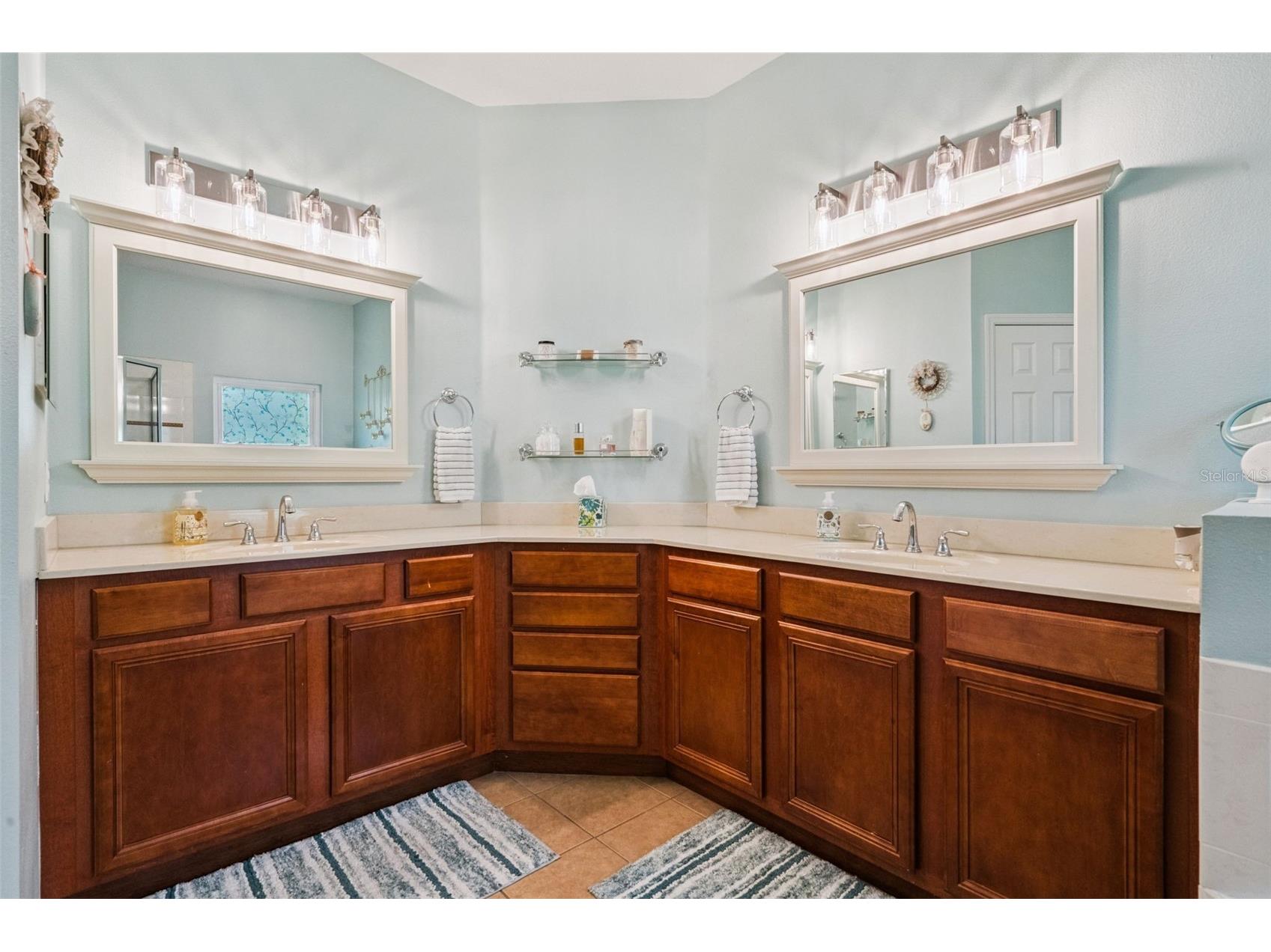 3524 Shorewood Drive Kissimmee FL 34746 - LAKE TOHO S5151829 image31