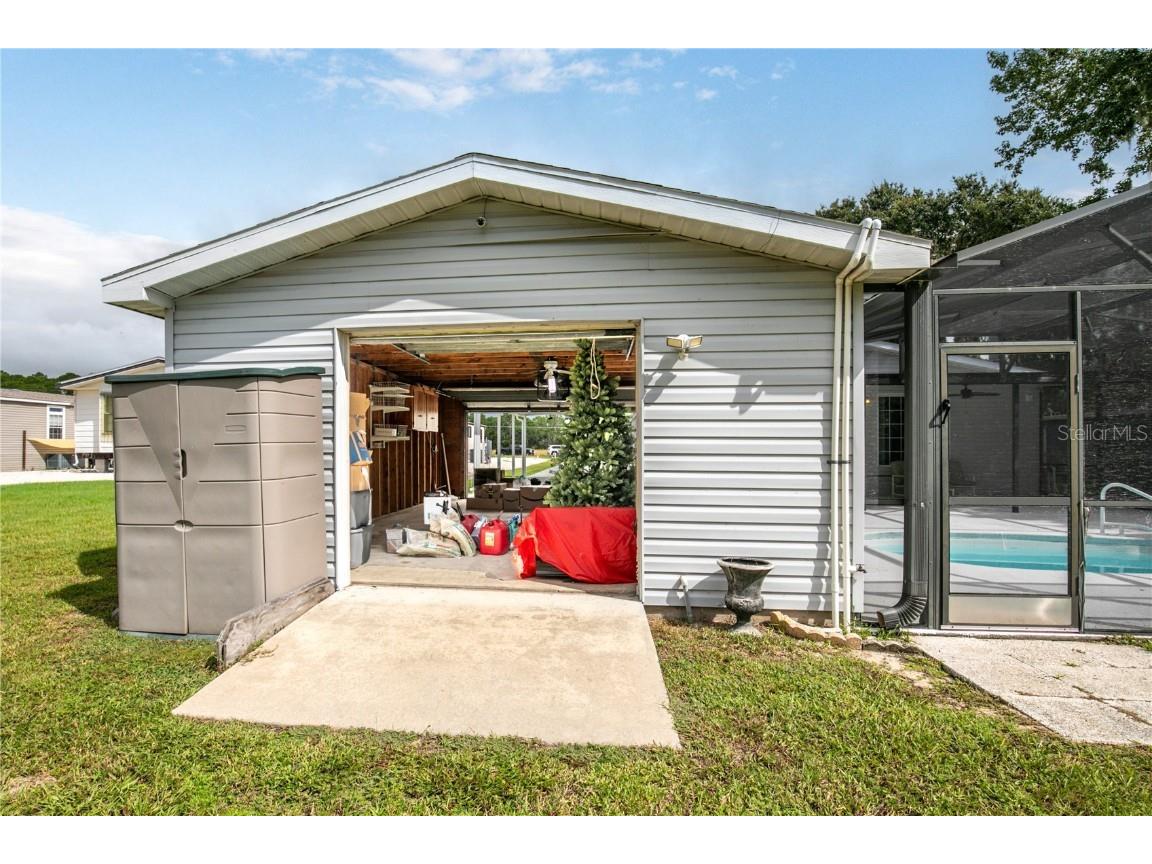 35247 Harbor Shores Road Leesburg FL 34788 - CANAL TO LAKE EUSTIS G5101833 image35