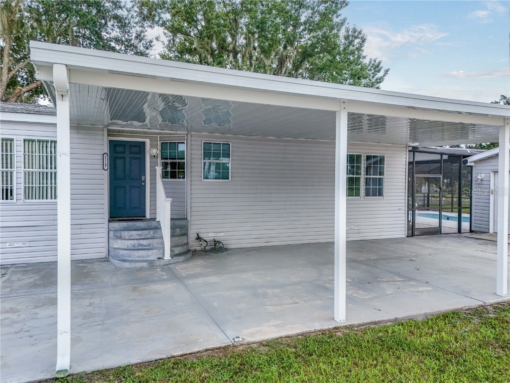 35247 Harbor Shores Road Leesburg FL 34788 - CANAL TO LAKE EUSTIS G5101833 image6