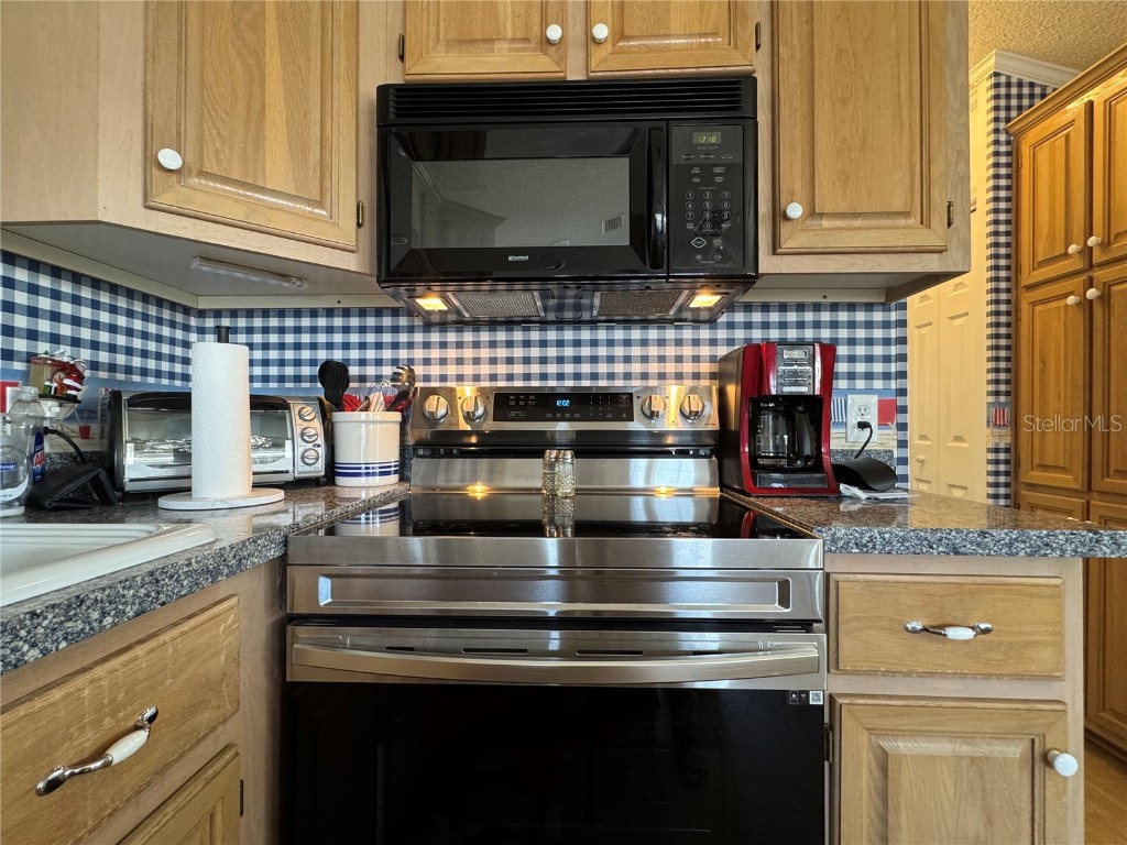 35248 Tiffani Court #LOT 064 Zephyrhills FL 33541 TB8390032 image11