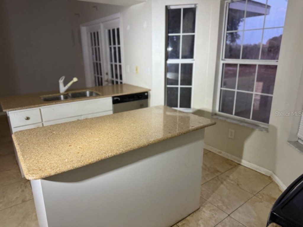 35249 Queens Way Fruitland Park FL 34731 OM714889 image5