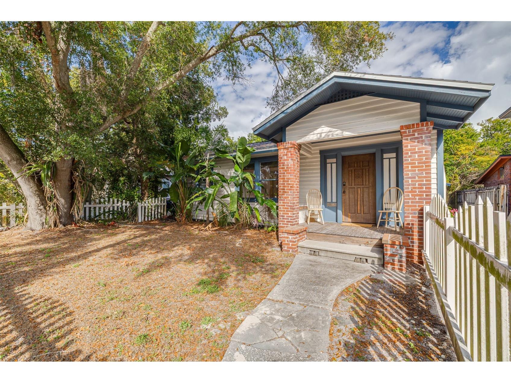 3525 Iris Street N Saint Petersburg FL 33704 TB8462491 image1