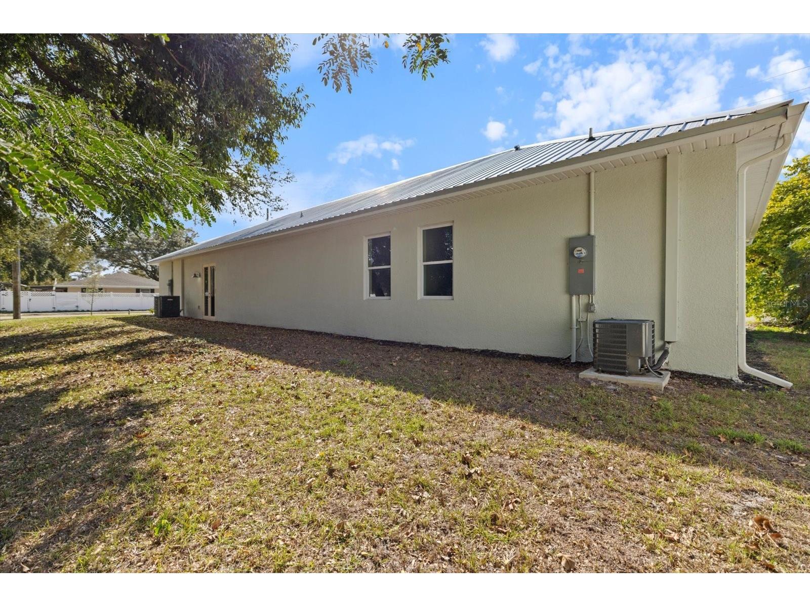 3525 Mcintosh Road Sarasota FL 34232 D6145553 image19