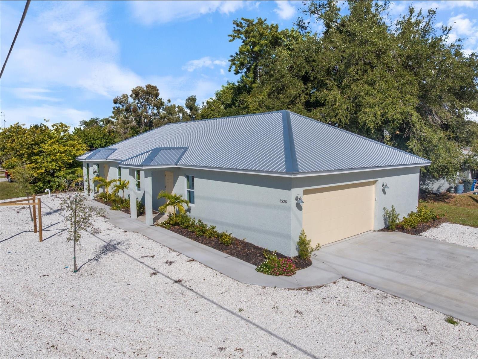 3525 Mcintosh Road Sarasota FL 34232 D6145553 image2