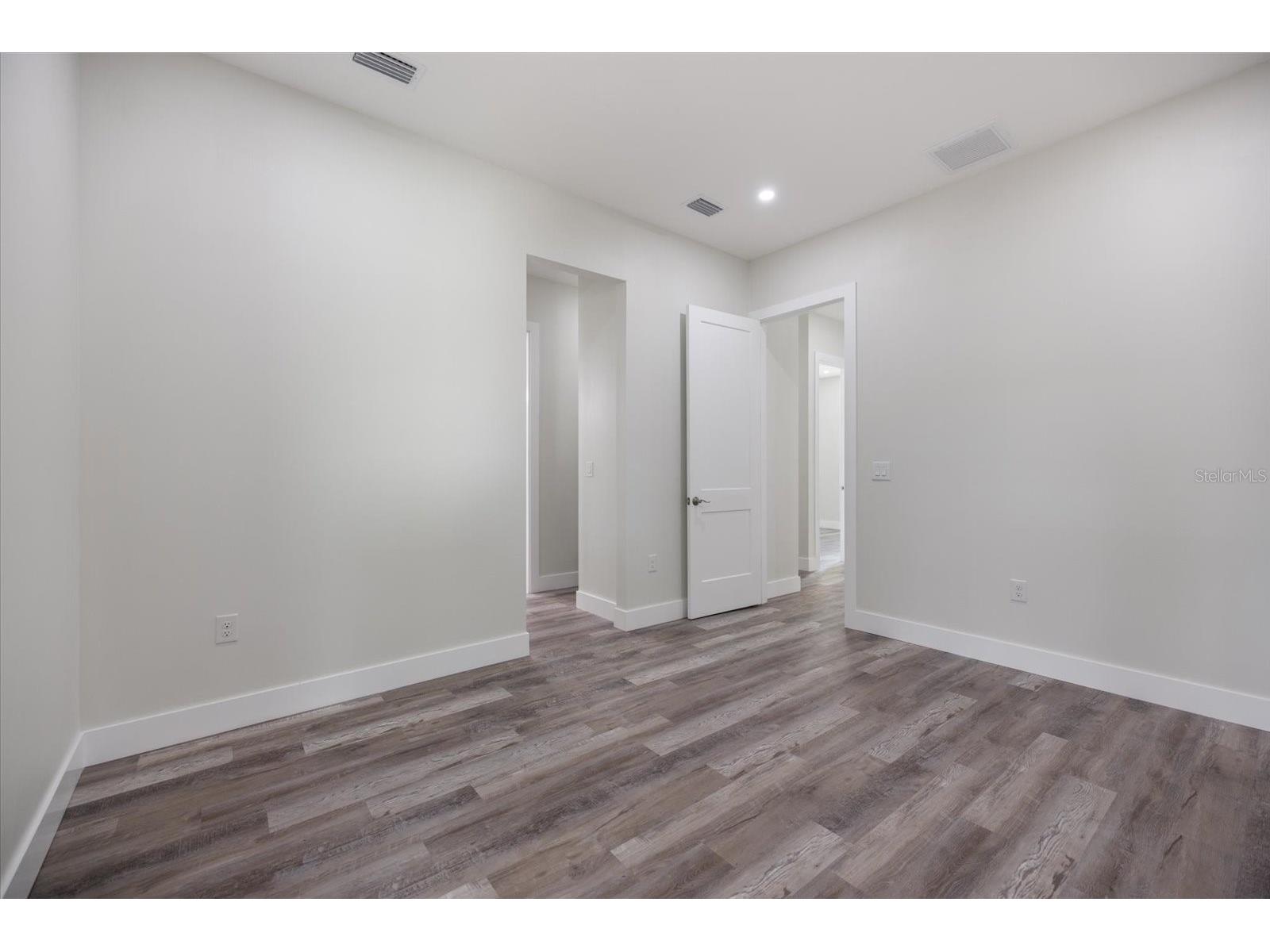 3525 Mcintosh Road Sarasota FL 34232 D6145553 image22