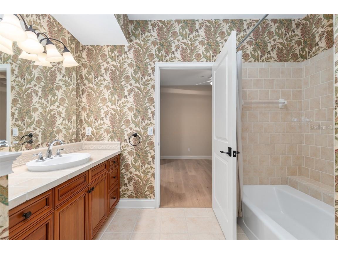 3525 NW 18th Avenue Gainesville FL 32605 GC535943 image50