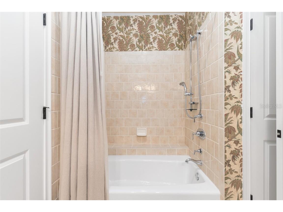 3525 NW 18th Avenue Gainesville FL 32605 GC535943 image51