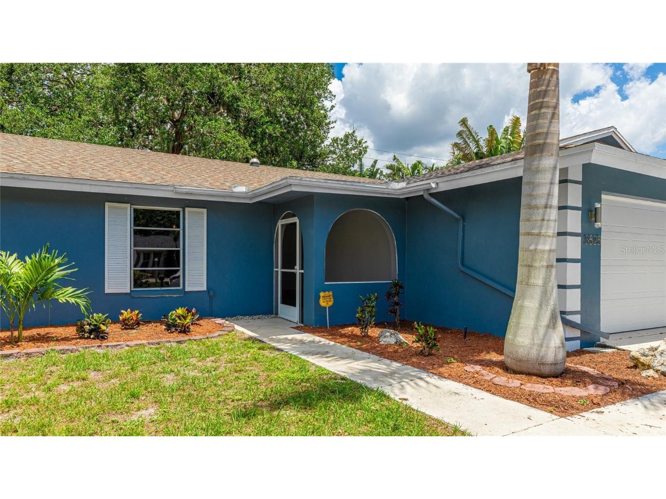 3525 Riviera Drive Sarasota FL 34232 A4656013 image3