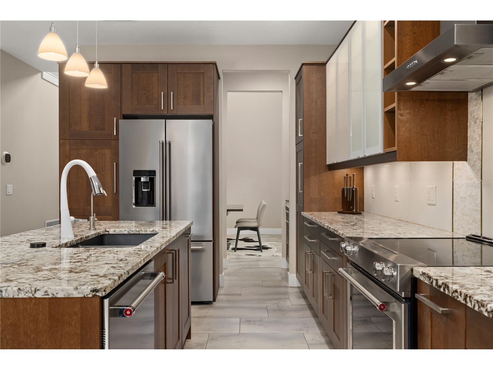 3526 E Crystal Lake Avenue Orlando FL 32806 O6407270 image10