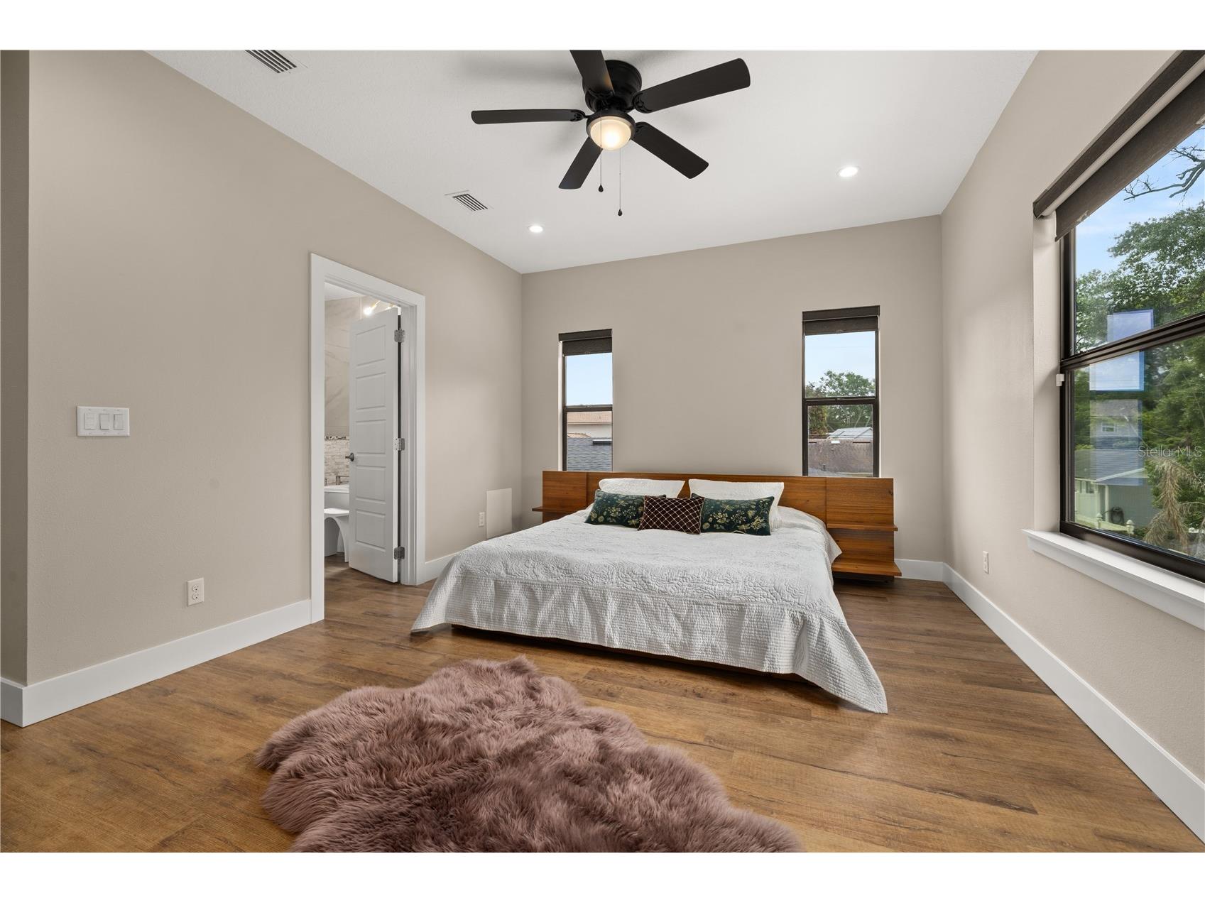 3526 E Crystal Lake Avenue Orlando FL 32806 O6407270 image24