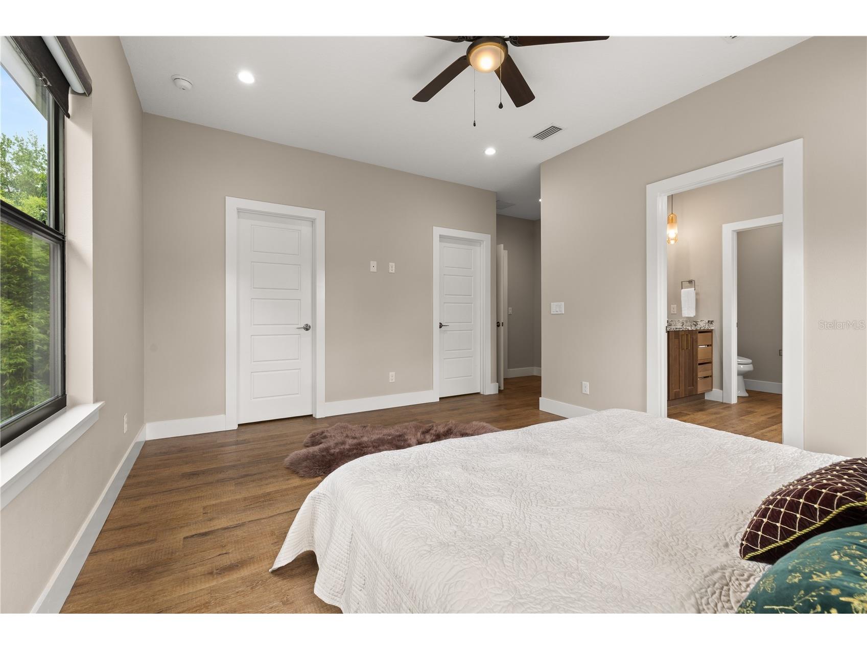 3526 E Crystal Lake Avenue Orlando FL 32806 O6407270 image25