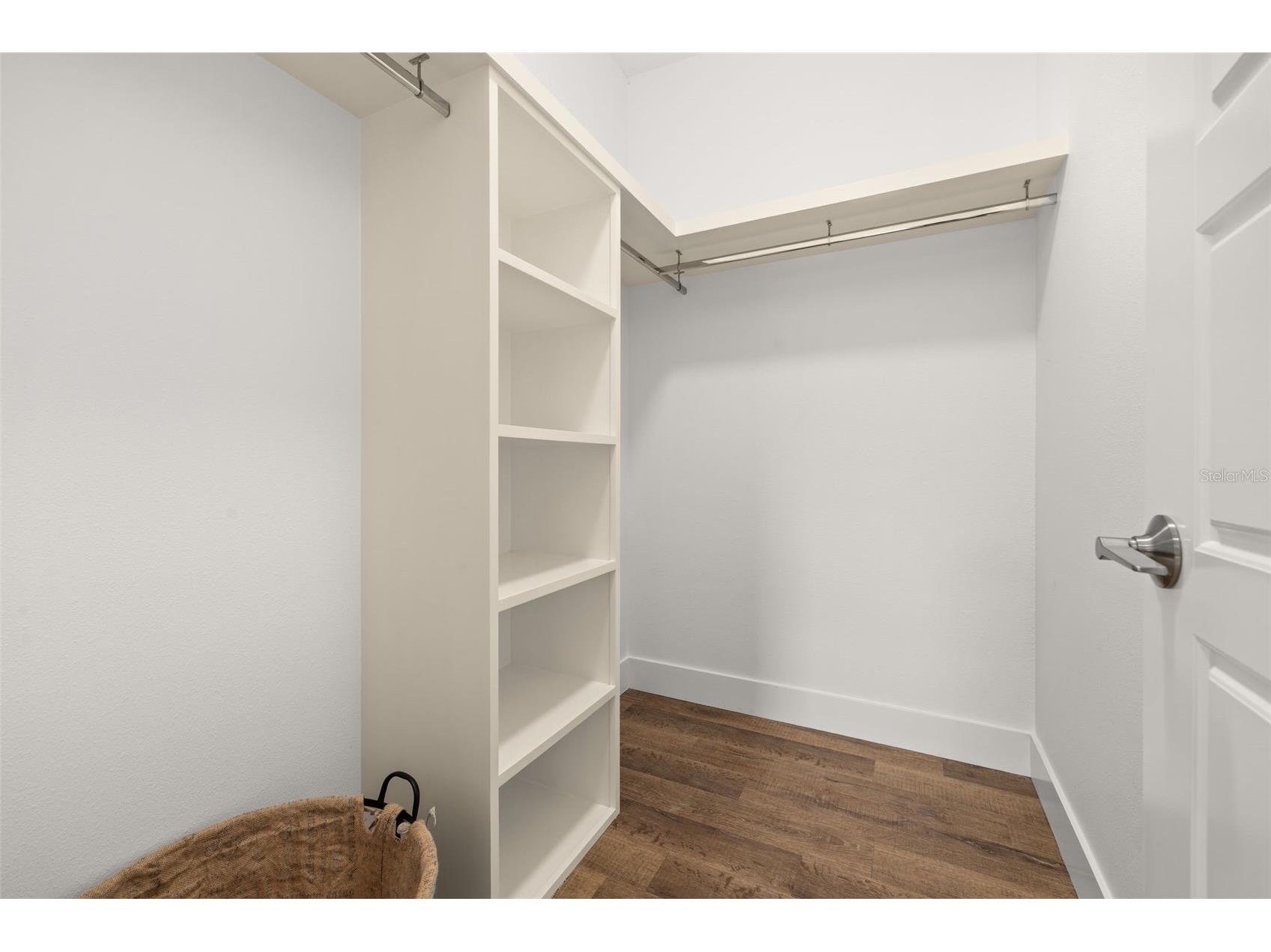 3526 E Crystal Lake Avenue Orlando FL 32806 O6407270 image26