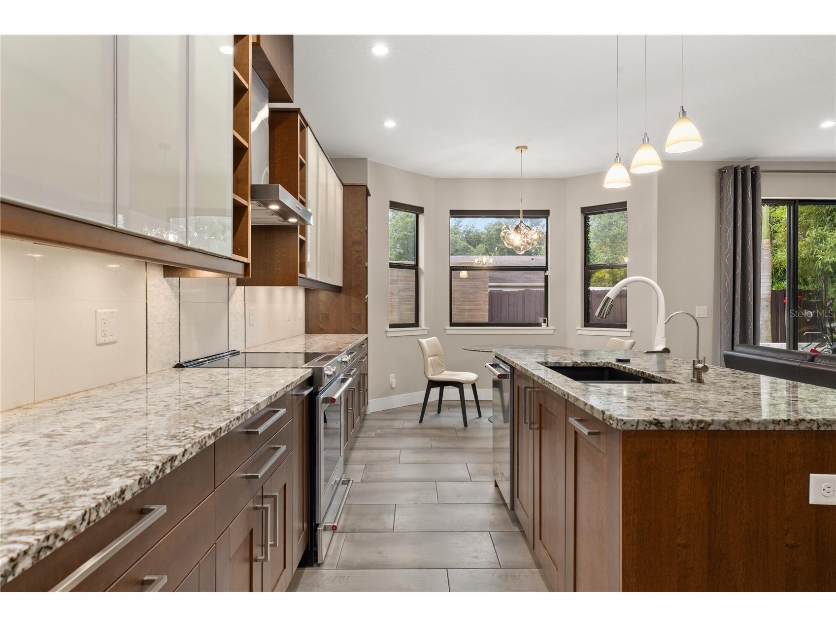 3526 E Crystal Lake Avenue Orlando FL 32806 O6407270 image9