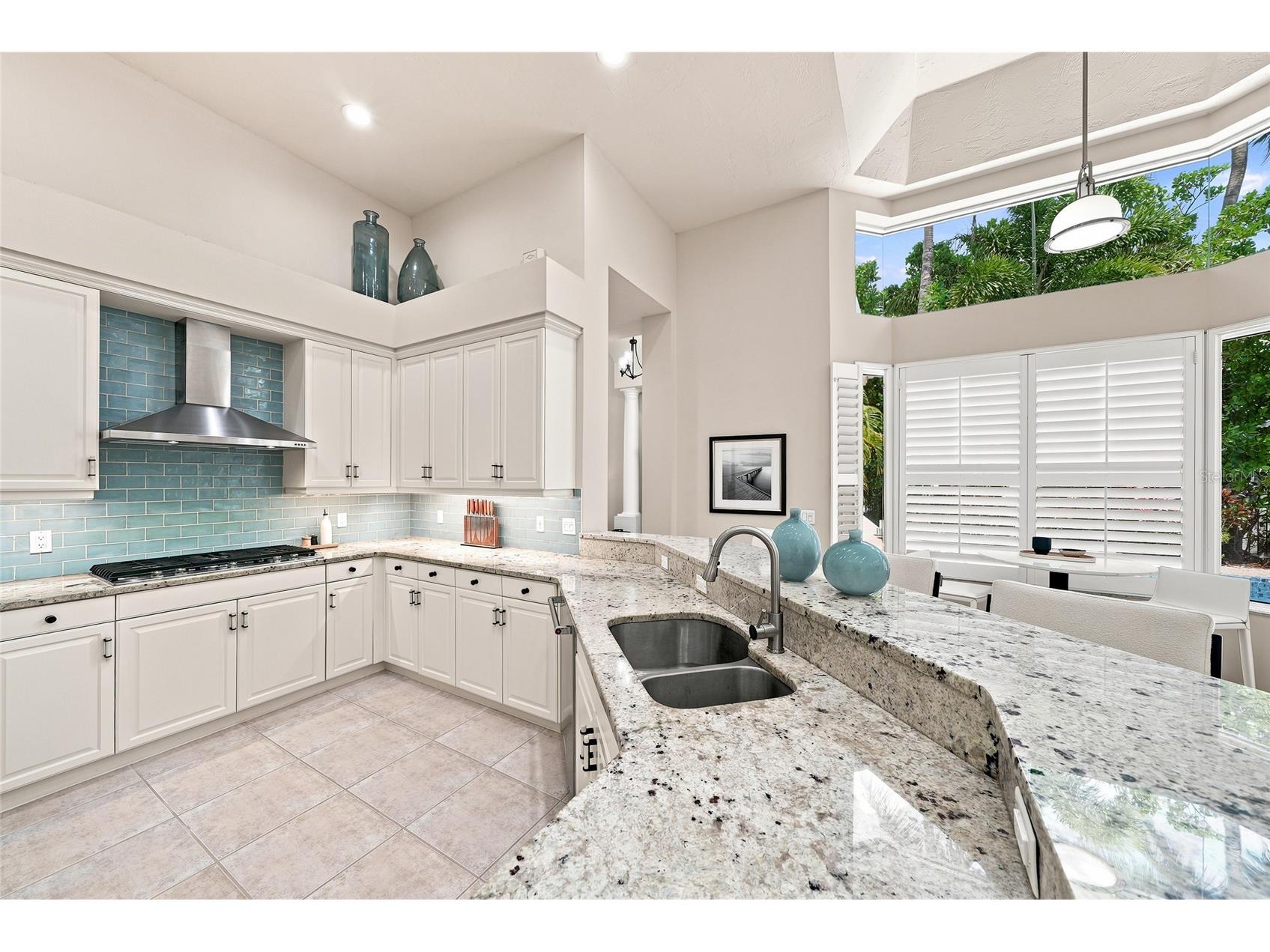 3526 Fair Oaks Lane Longboat Key FL 34228 A4699212 image33