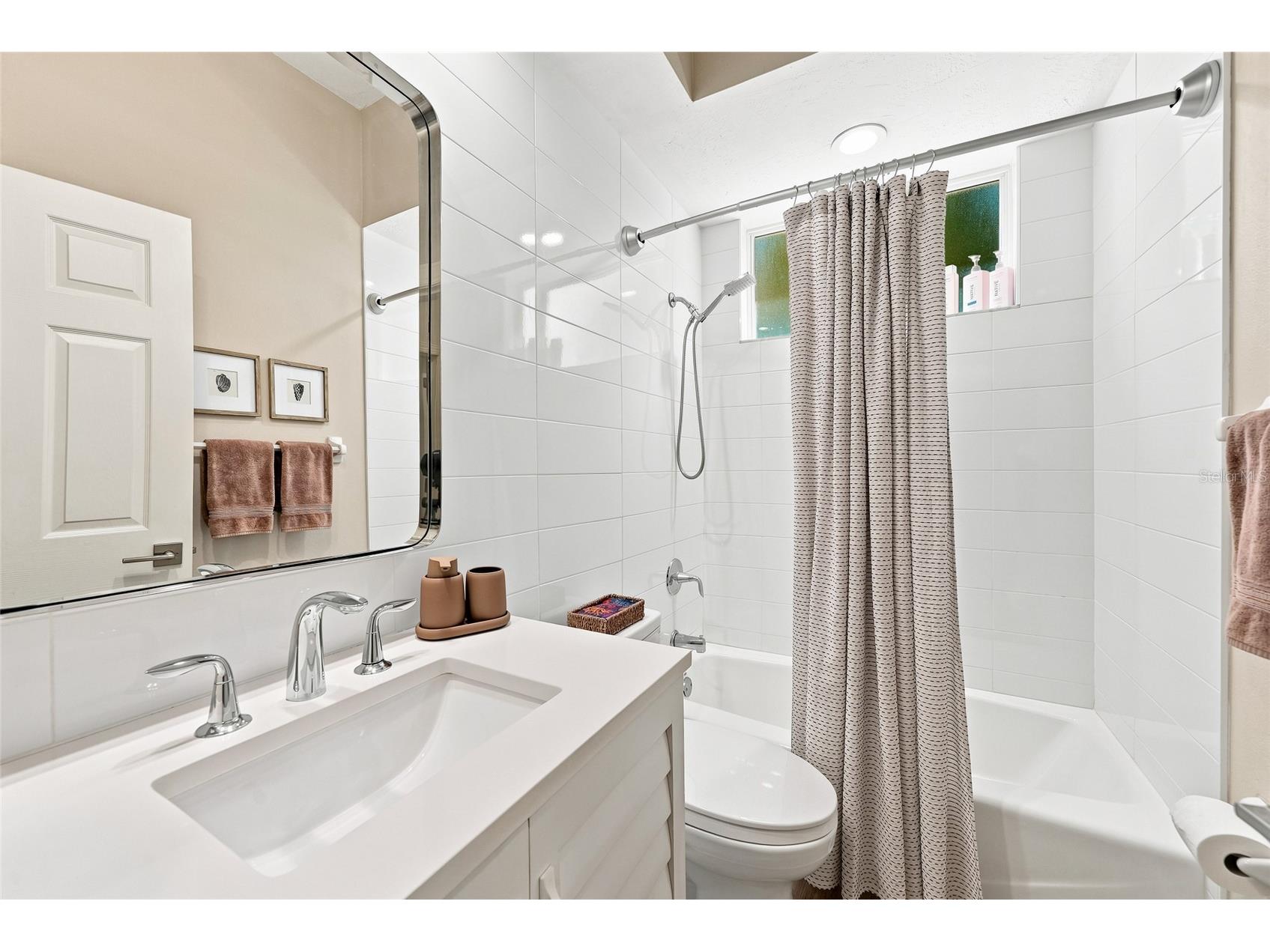 3526 Fair Oaks Lane Longboat Key FL 34228 A4699212 image41