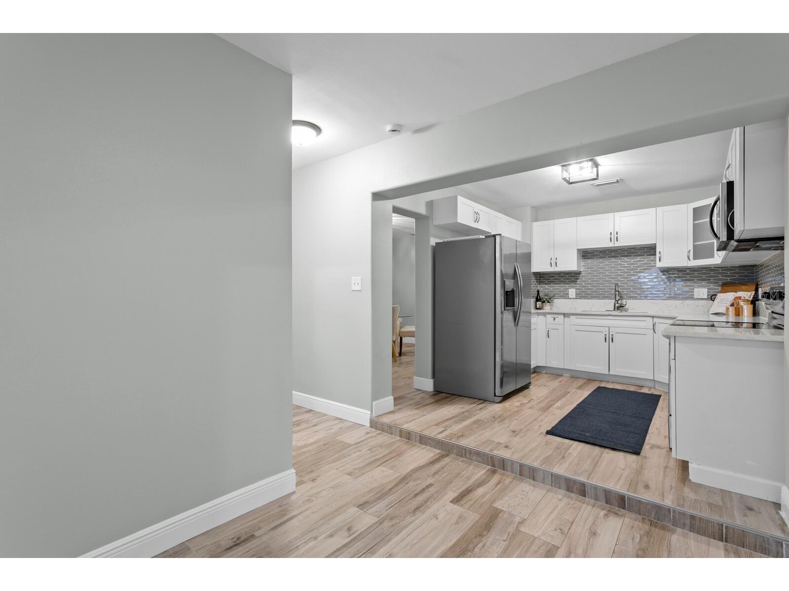3526 W Paul Avenue Tampa FL 33611 TB8526015 image21