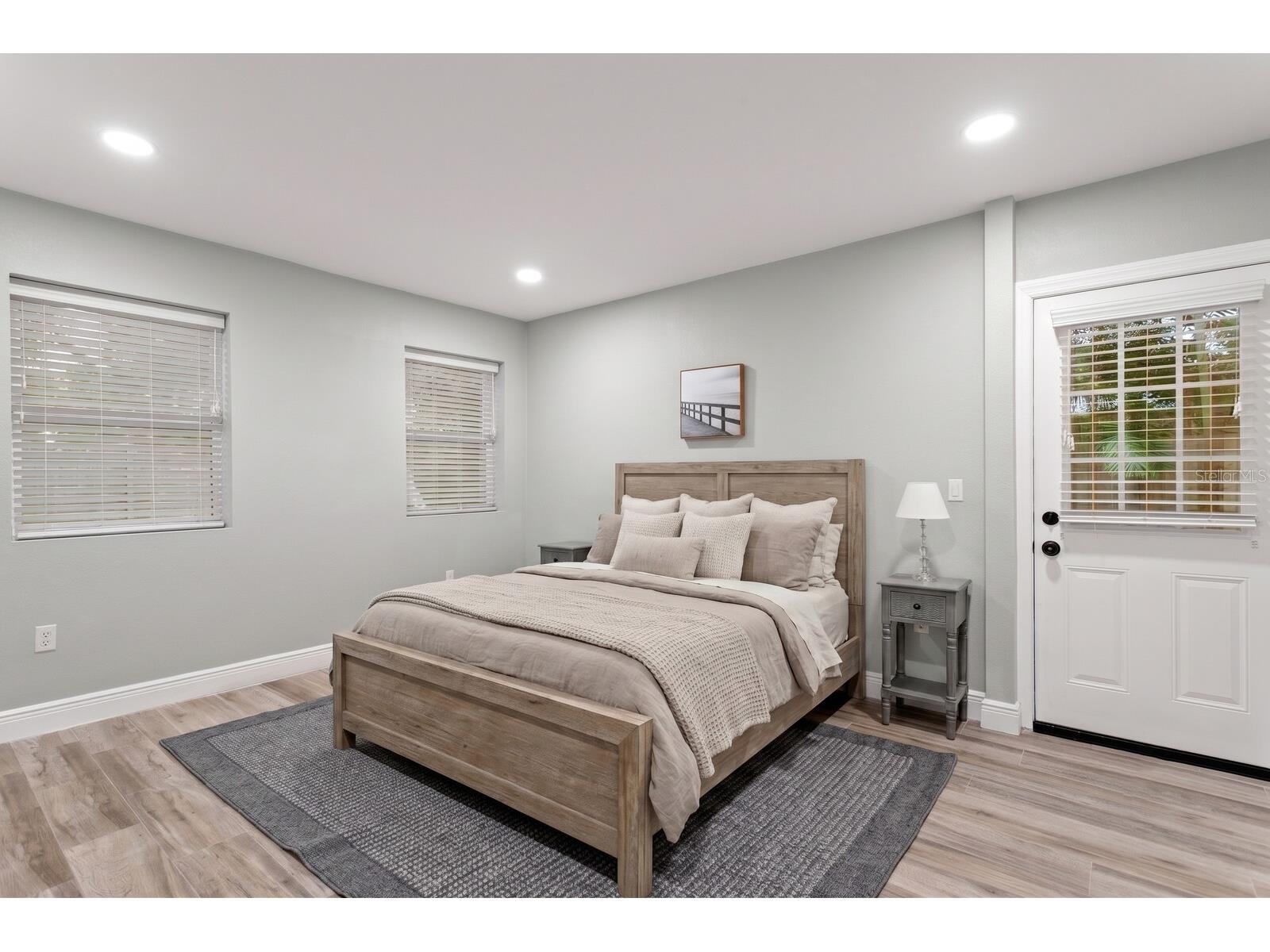 3526 W Paul Avenue Tampa FL 33611 TB8526015 image24