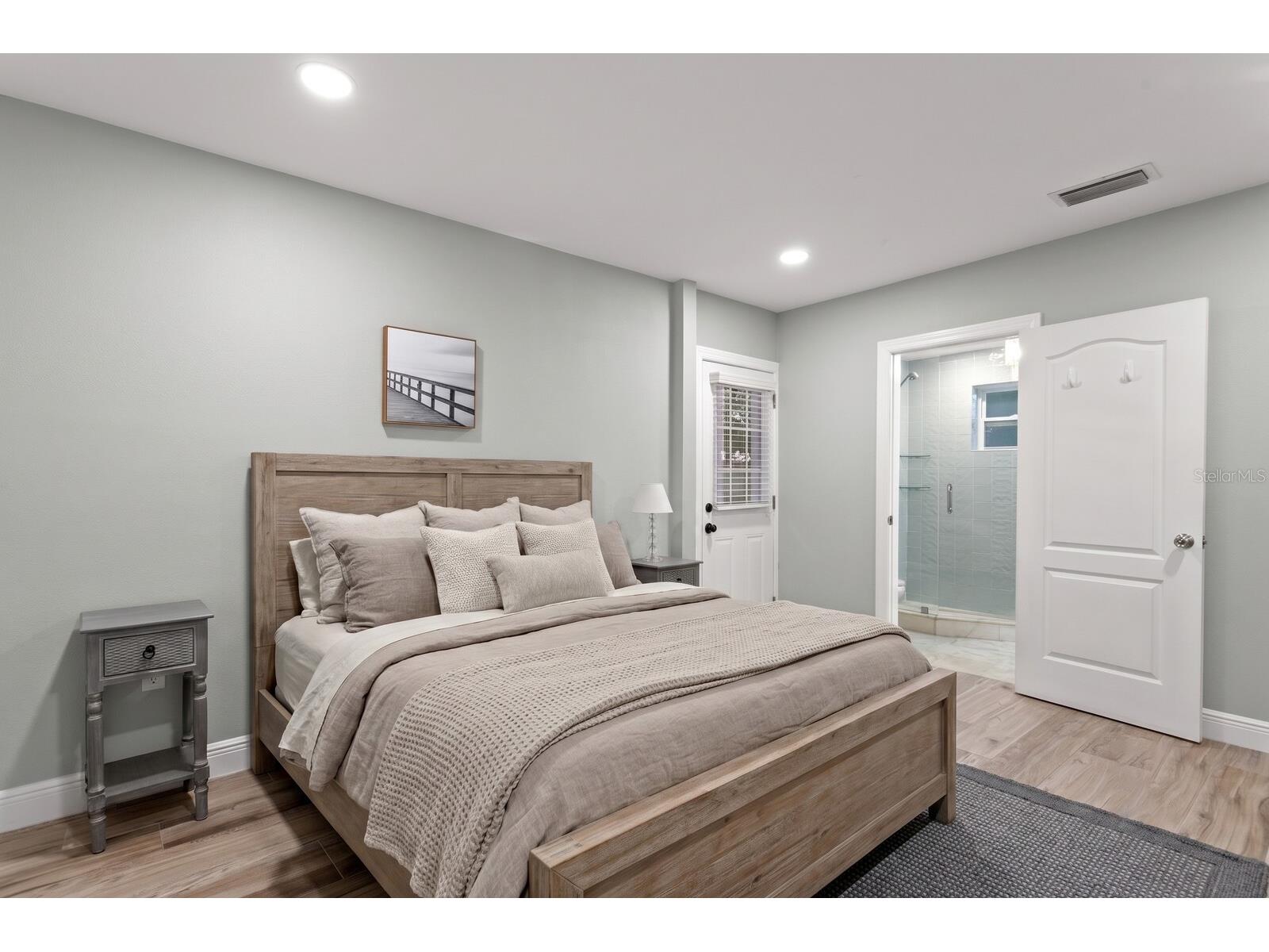 3526 W Paul Avenue Tampa FL 33611 TB8526015 image25