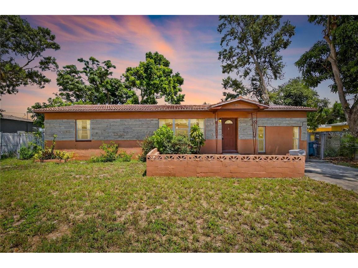 3527 28th Avenue S Saint Petersburg FL 33711 TB8415645 image1