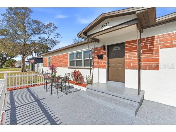 3527 28th Avenue S Saint Petersburg FL 33711 TB8461647 image1