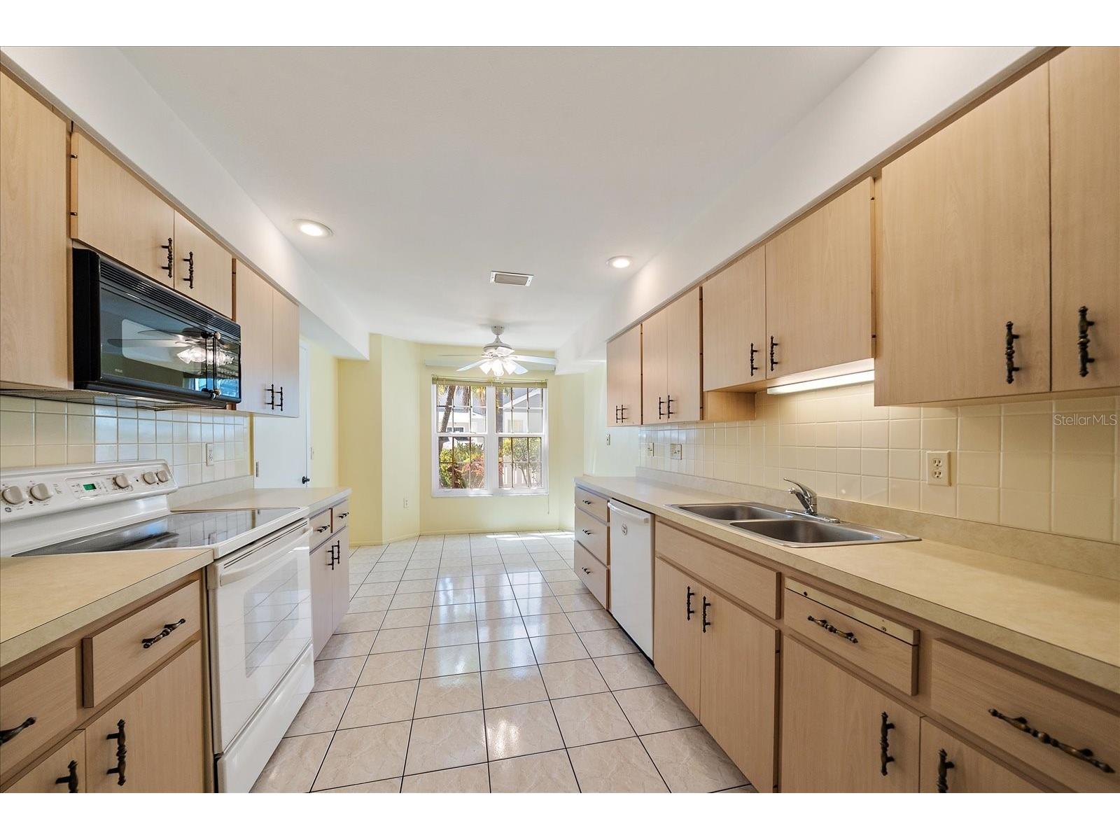 3527 52nd Avenue W Bradenton FL 34210 A4686949 image19