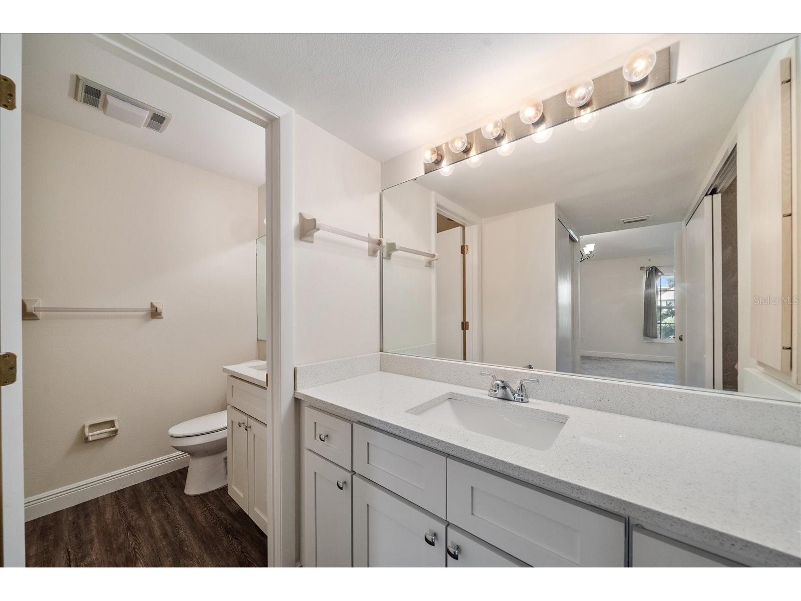 3527 52nd Avenue W Bradenton FL 34210 A4686949 image24