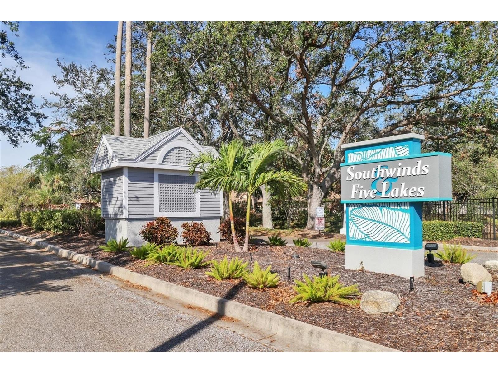 3527 52nd Avenue W Bradenton FL 34210 A4686949 image39