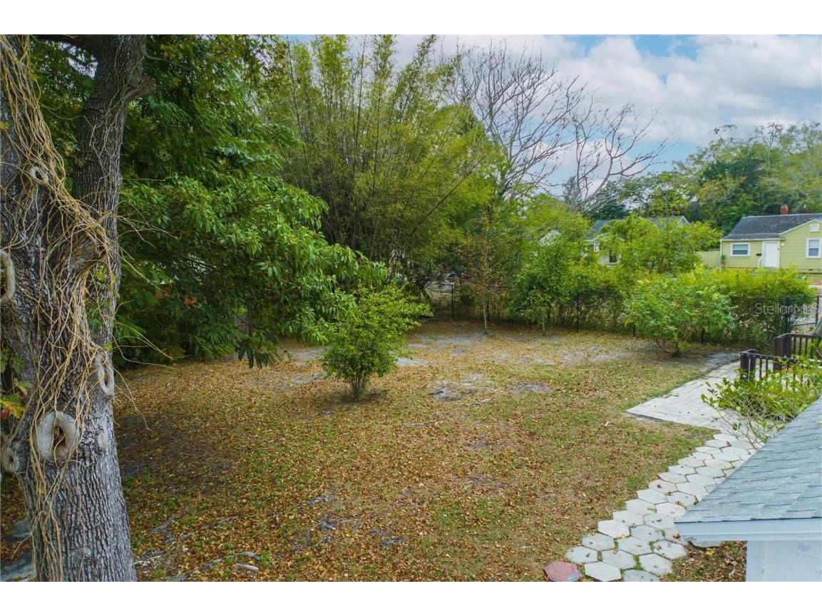 3527 Dartmouth Avenue N Saint Petersburg FL 33713 TB8425108 image7