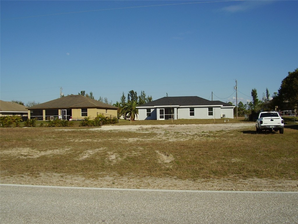 3527 E Gator Circle Cape Coral FL 33909 R4905685 image1