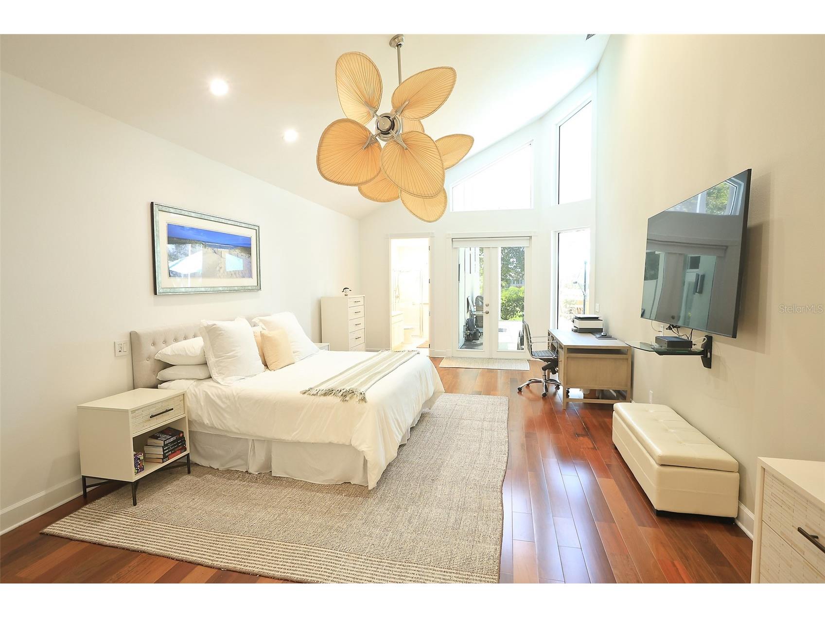 3527 Fair Oaks Lane Longboat Key FL 34228 A4694532 image22