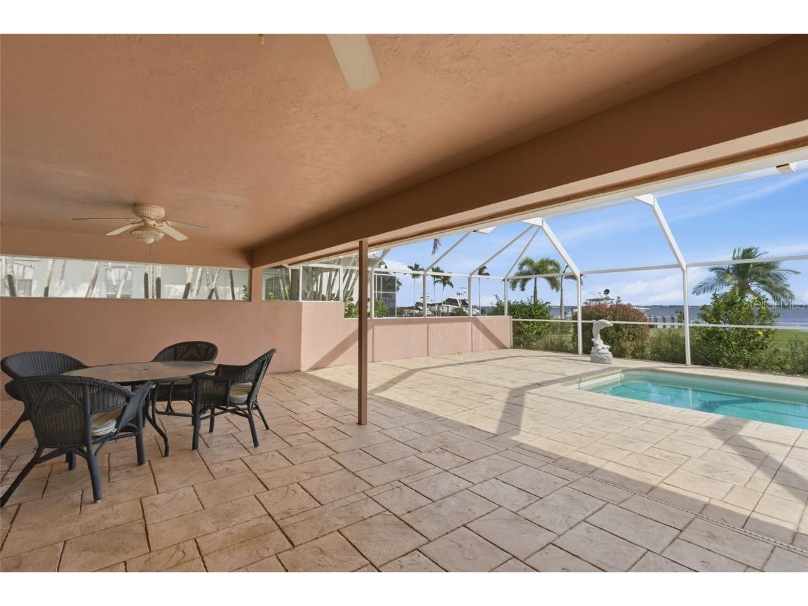 3527 SE 22nd Place Cape Coral FL 33904 - CALOOSAHATCHEE RIVER TB8447641 image26