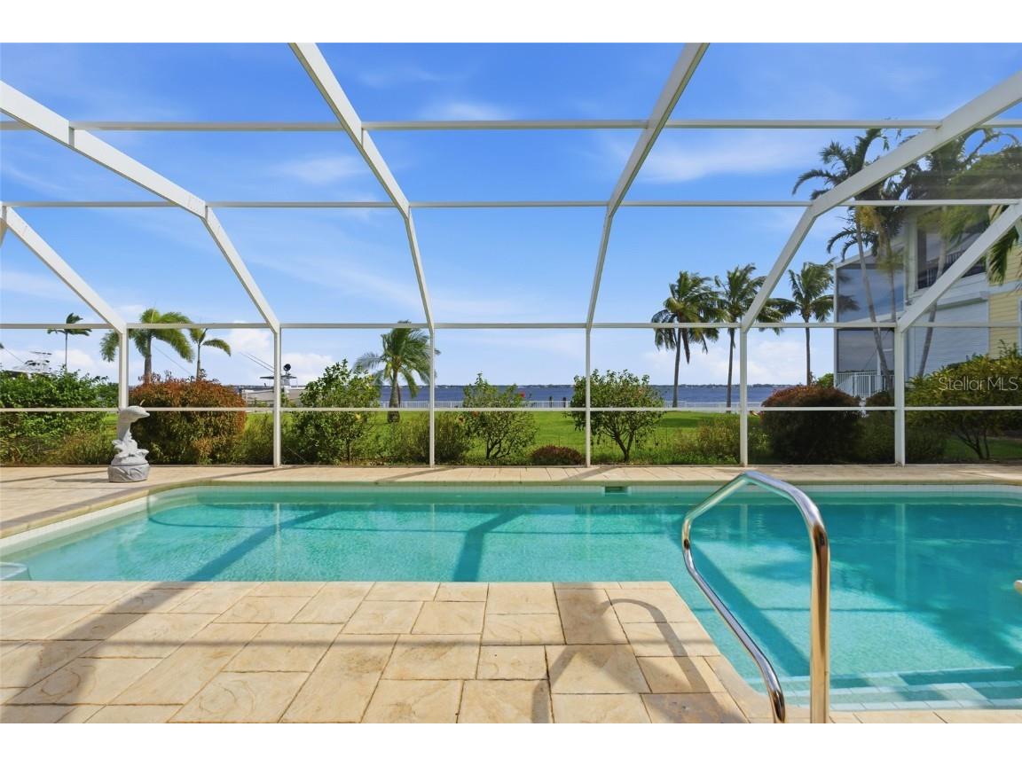 3527 SE 22nd Place Cape Coral FL 33904 - CALOOSAHATCHEE RIVER TB8447641 image27