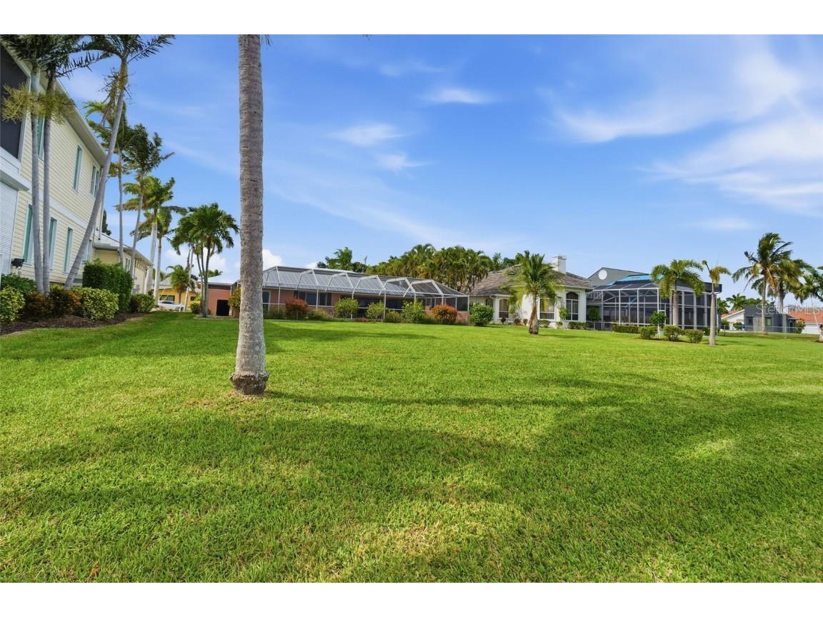 3527 SE 22nd Place Cape Coral FL 33904 - CALOOSAHATCHEE RIVER TB8447641 image32