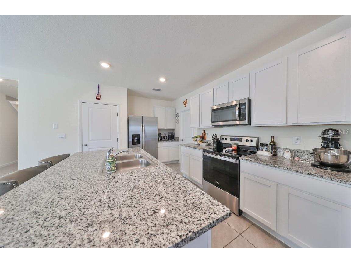 3528 Maple Grove Way Plant City FL 33565 TB8432578 image17