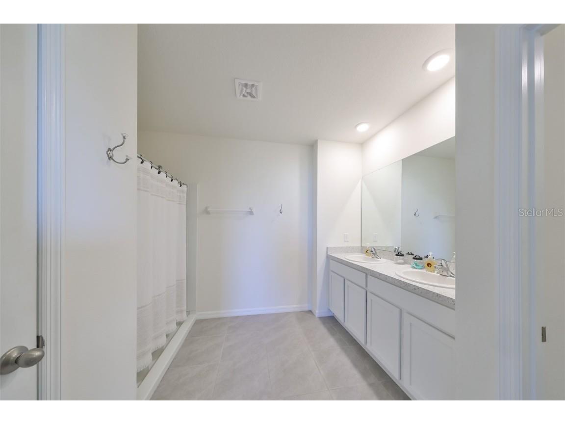 3528 Maple Grove Way Plant City FL 33565 TB8432578 image27